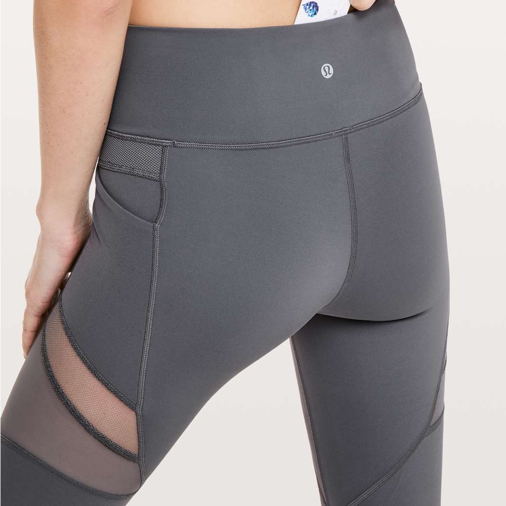 Lululemon Mesh In Motion Crop *23" - Picture 3 of 9